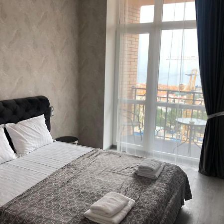 Apartment In Arсadia 2 Bedrooms Odessa Exterior foto
